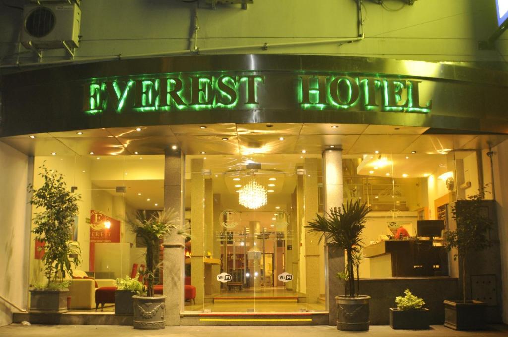 Hotel Everest Córdoba Exteriör bild